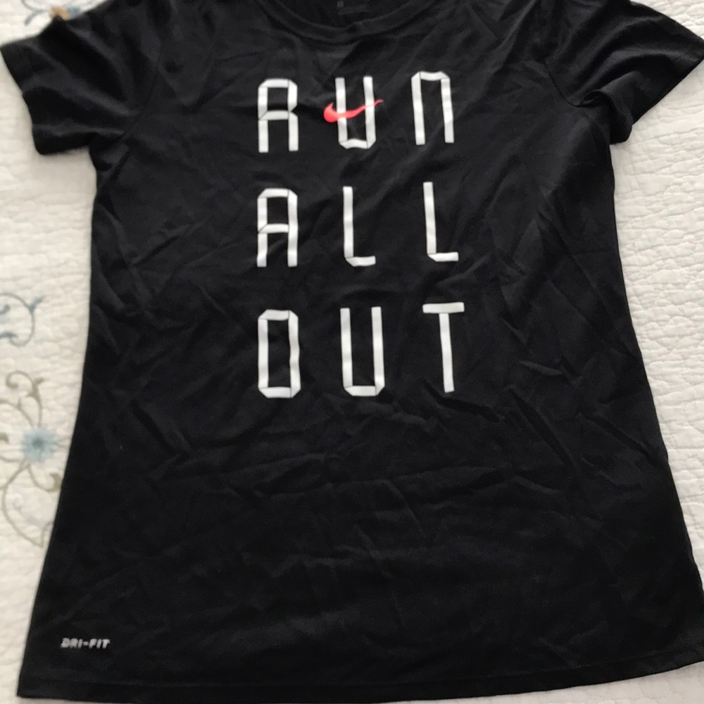 Nike “run all out” dri-fit